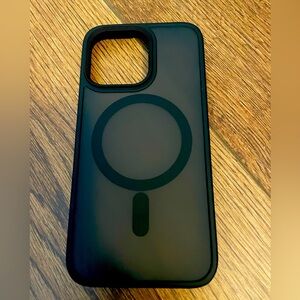 Black Phone case for IPhone 13 Pro with mag safe. New in box